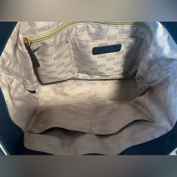 MICHAEL KORS NWT FULTON CANVAS STRIPED MED TOTE SHOULDER BAG NAVY AUTHENTIC - Picture 8 of 13